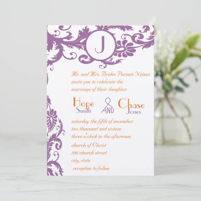 Plum Damask Orange Monogram Wedding Einladung (Stehend Vorderseite)