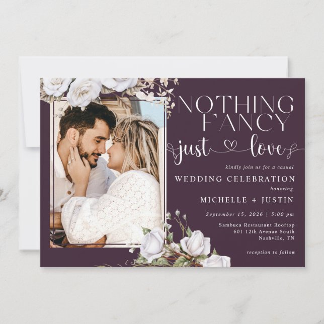 Plum Lila florale Lässige Hochzeit Just Liebe Einladung (Vorderseite)