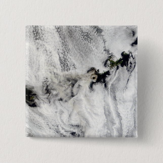 Plume aus dem Okmok-Vulkan, den Aleusianinseln Button (Vorderseite)