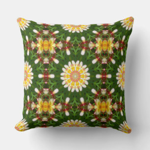 Plumerien-Blumen-Mandala mit tropischer Symmetrie Kissen