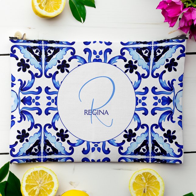 Pochette À Accessoires Cadeaux de femme de chambre talavera bleu tuiles m (Bridesmaid gifts talavera azulejo blue tiles monogram personalized beauty bag pouch gifts for her)