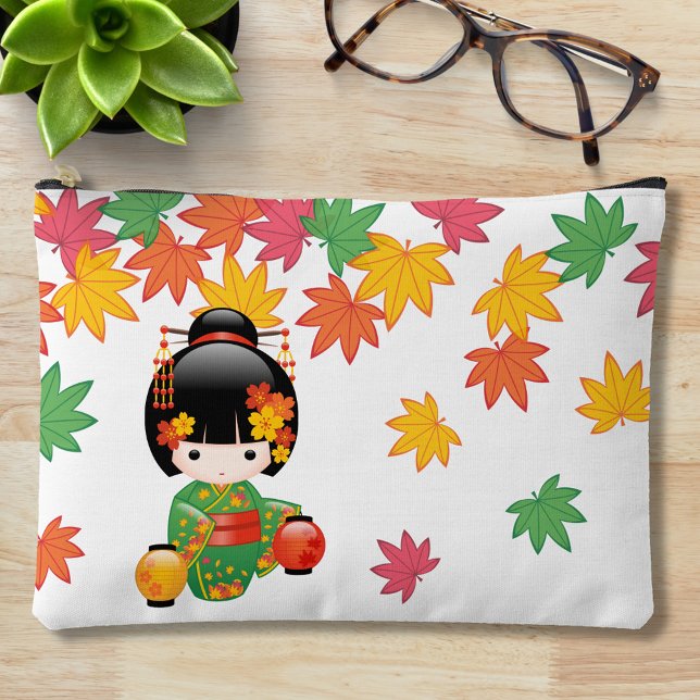 Pochette À Accessoires Chute Poupée Kokeshi - Green Kimono Geisha Girl (Créateur téléchargé)
