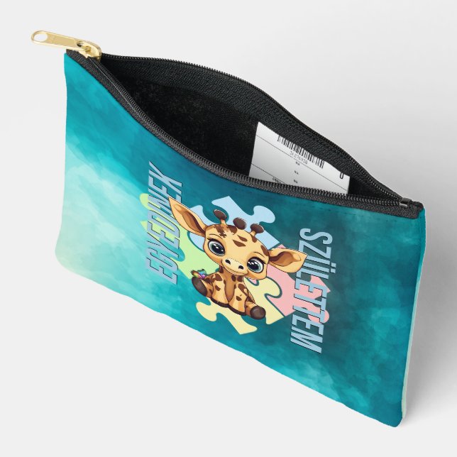 Pochette À Accessoires Egyedinek születtem – kedves zsiráfos design (Ouvrir)