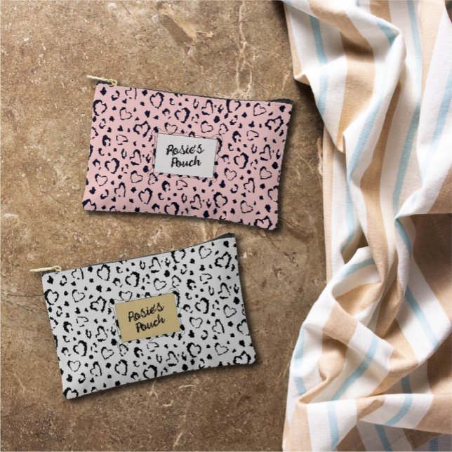 Pochette À Accessoires Elégant beau nom de coeur rose personnalisé (Créateur téléchargé)