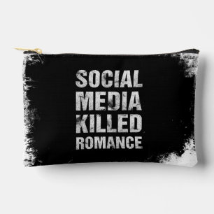Pochette À Accessoires Les médias sociaux ont tué la romance