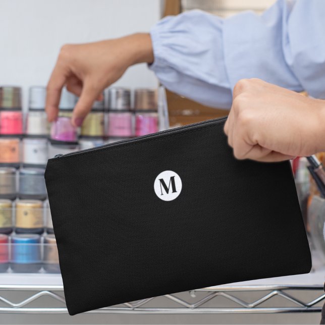 Pochette À Accessoires Monogramme minimum personnalisé noir et blanc (Créateur téléchargé)