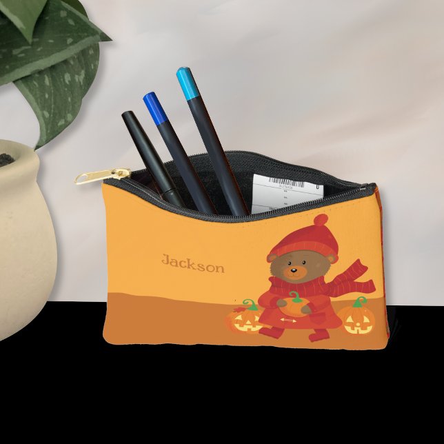 Pochette À Accessoires Poussette crayon Brown Ours d'automne (This cute pouch is perfect to keep art or writing supplies .)