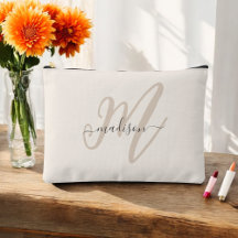 Script gras Stylo Beige Nom et monogramme