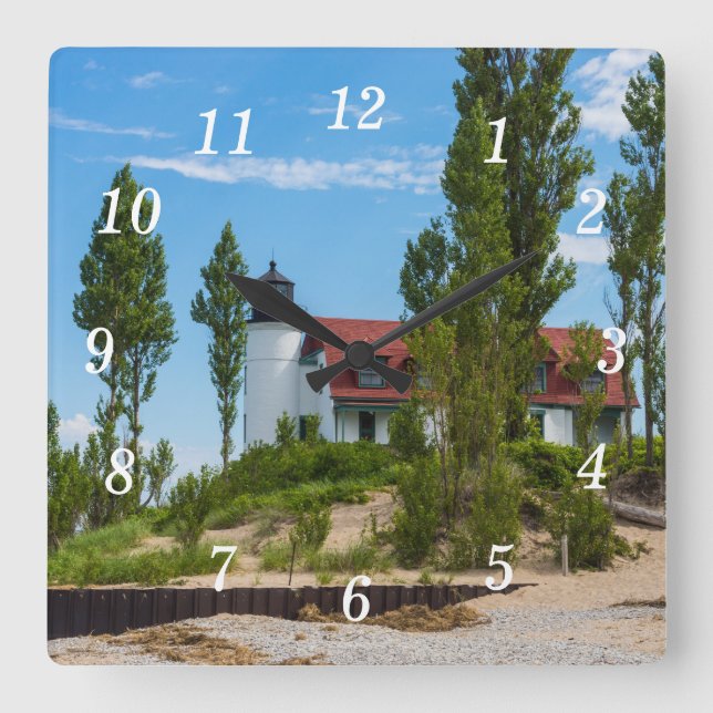 Point Betsie Lighthouse Wall Clock Quadratische Wanduhr (Vorderseite)