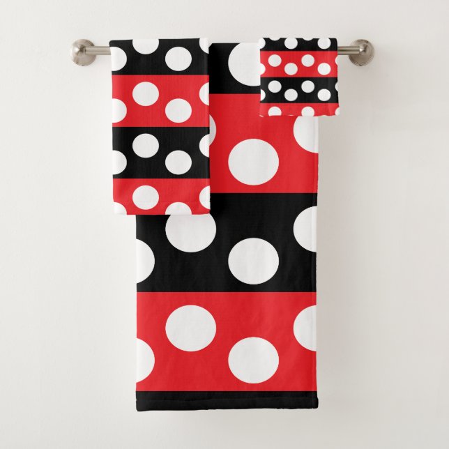 Point Polka rouge et noir (En situation)