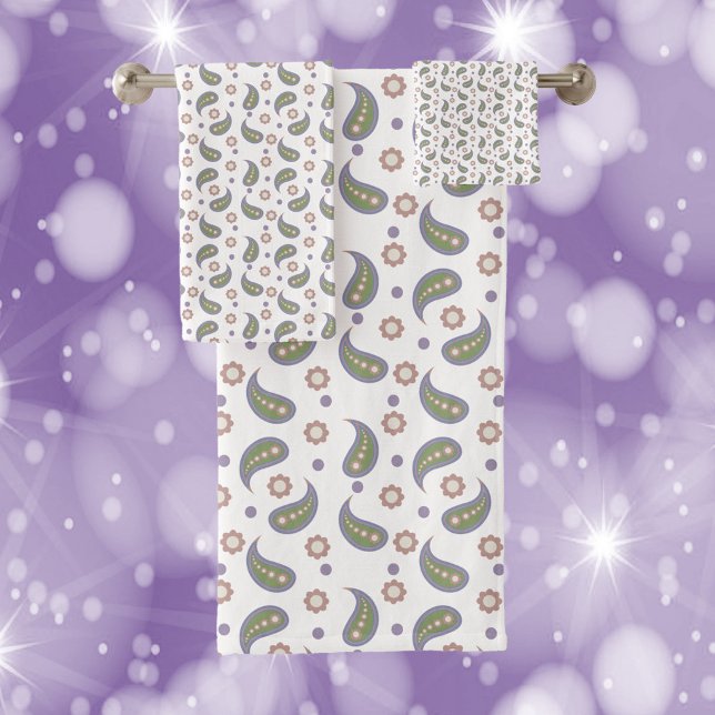 Points Fleurs Paisley Vert Violet Rose (A cute towel set with paisley, flowers and dots done in green, pink, purple & blue.)
