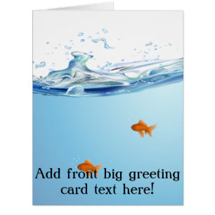 Poisson rouge sous l'aquarium de l'eau