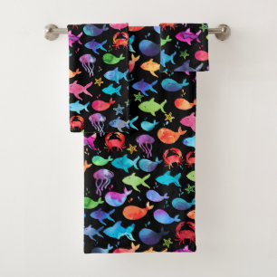 Poissons d'aquarelle d'arc-en-ciel sous le noir