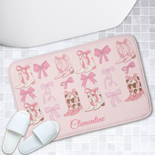 Poitrines et bottes roses Tapis de bain personnali (Pink Bows & Boots Personalized Girly Bathmat
)