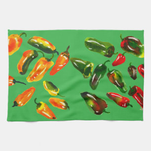 Poivrons baignés de soleil sur une serviette de cu