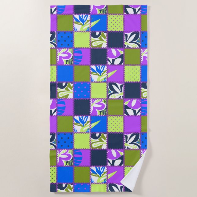 Pokii Hawaiian Floral und Dot Patchwork Lila Strandtuch (Vorderseite)