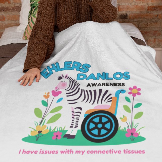 Polaire Couverture Zebra de sensibilisation EDS (Spread EDS awareness with this cute zebra, "I have issues with my connective tissues" blanket! )