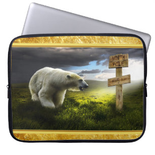 Polarbär mit Blick auf das nordpolnische Holzschil Laptopschutzhülle