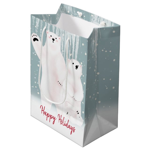 Polarbärenfamilie im Schnee Mittlere Geschenktüte (Vorderseite Schrägansicht)