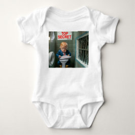 Politik - Donald ist wieder dabei! Baby Strampler