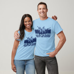 Polizei, die wir früh aufstehen, um die Mengen zu T-Shirt