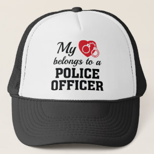 Polizeibeamte Heart Belongs Truckerkappe
