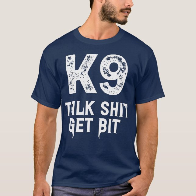 Polizeihund Handler Malinois Deutsche Scheune T-Shirt (Vorderseite)