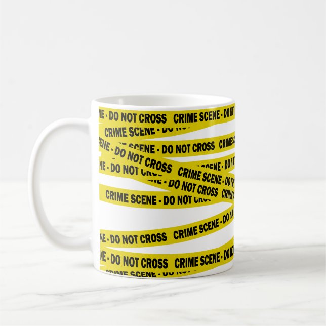 Polizeikriminalszene überschneidet keine amerikani kaffeetasse (Links)