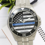 Polizeiliche Altersversorgung Moderne Jahre dünne  Armbanduhr<br><div class="desc">Feiern Sie einen hervorragenden Polizeibeamten mit dieser Thin Blue Line Retirement oder die Jubiläumspolizei Pocket Watch - American Flag Design in Police Flag Farben in einem modernen schwarzen und blauen Design und freuen Sie sich darauf. Perfekt für Service-Auszeichnungen und Geschenke für die Polizeirezeption . Personalisieren Sie diese Polizeiuhr mit Name...</div>