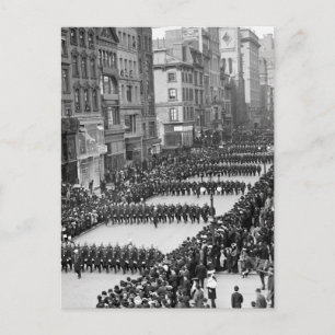 Polizeiparade an der 5. Ave, NYC: 1900 Postkarte