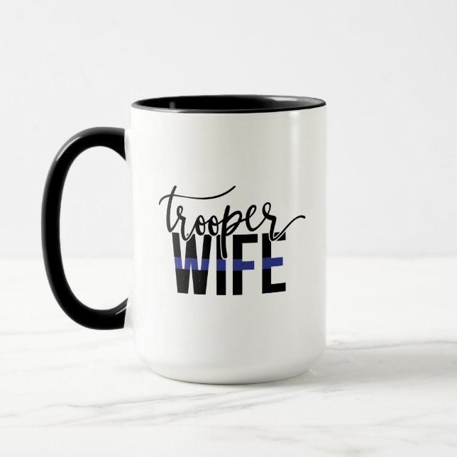 Polizeiunterstützung für die Ehefrau von Thin Blue Tasse (Links)