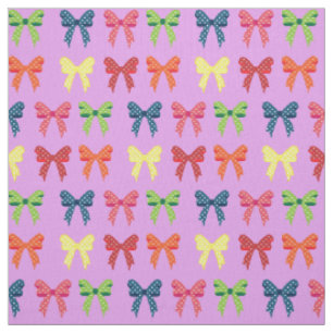 Polka Dot Bows in mehrfarbiger Farbe auf dem Hinte Stoff