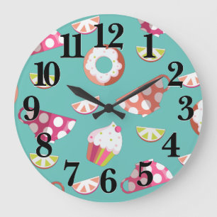 Polka Dot Cups Cakes Donuts Lemons Grapefruits Große Wanduhr