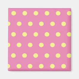 Polka Dot Square Magnet (rosa und weich gelb)