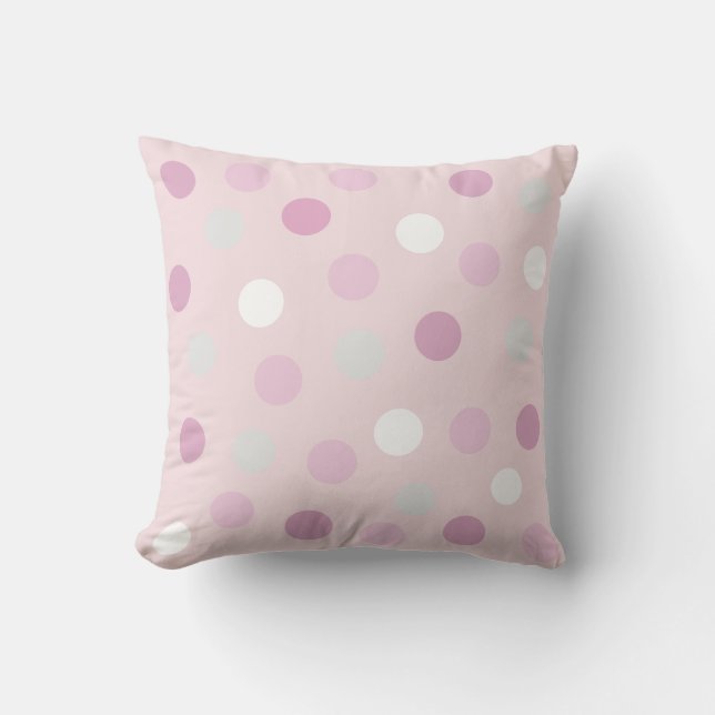 Polka Dots on Light Rose Gold Kissen (Vorderseite)