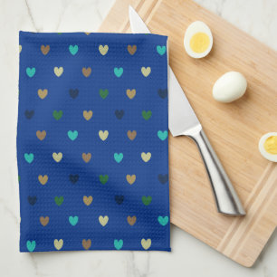 Polka Herzen in pfauenblauen Tönen Geschirrtuch