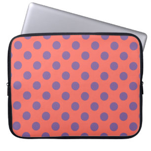 Polka-Punkte für Violette und lebende Korallen Laptopschutzhülle