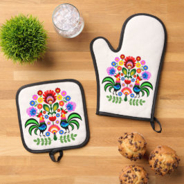 Polnische Volkskunst - Blumenstickermuster Ofenhandschuh & Topflappen-Set