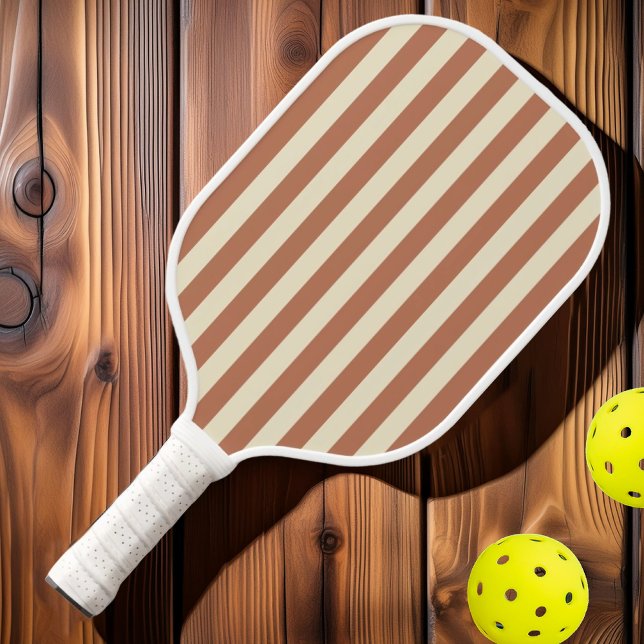 Polostreifen aus der Mitte des Jahrhunderts, blass Pickleball Schläger (Von Creator hochgeladen)