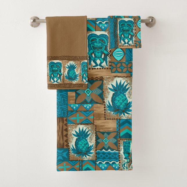 Pomaika'i Tiki hawaiische Tapa-Koordinate - Brown Badhandtuch Set (Insitu)