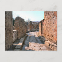 Pompeji, gepflasterte Gassen und enge Bürgersteige