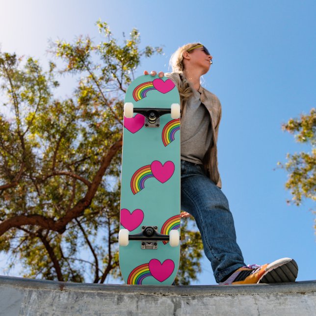 Pont Aqua Skateboard avec Coeurs roses et Arcs-en- (Extérieur 1)