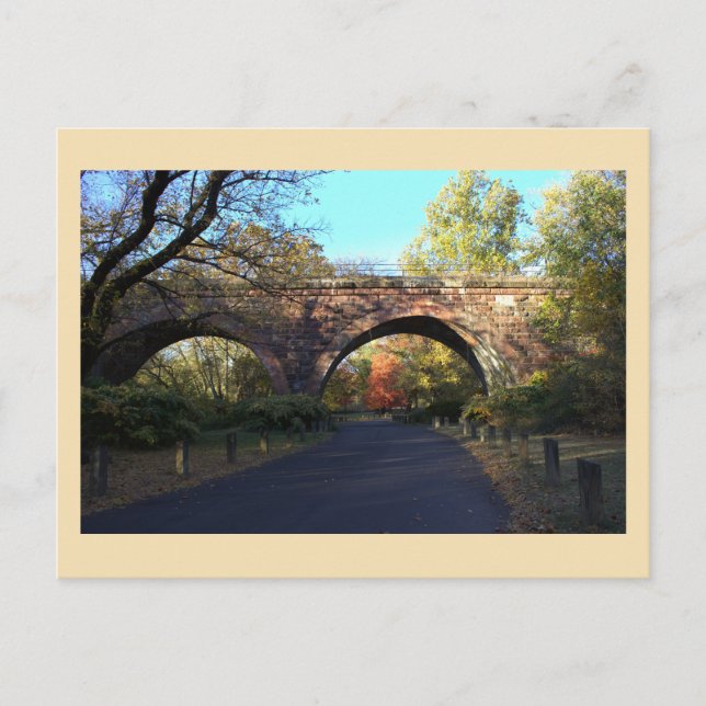 Pont Arché d'automne dans Park Carte postale (Devant)