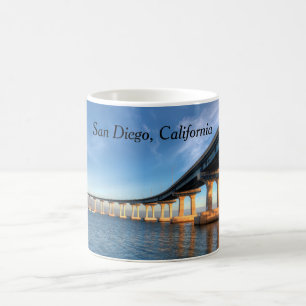 Pont du Coronado à San Diego Mug