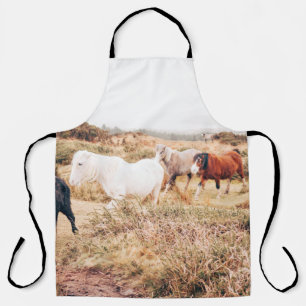 PONY HERDE IN DER HERBSTÜHLE SCHÜRZE