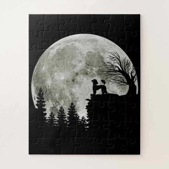 Poodle auf Mountain Halloween Geschenk für Poodle  (Vertikal)