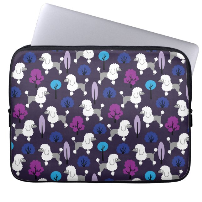 Poodle im Park Laptopschutzhülle (Vorderseite)