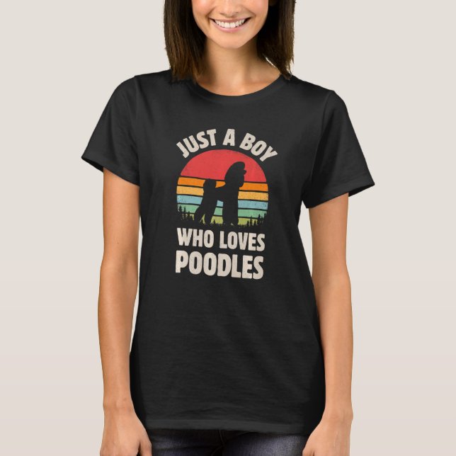Poodle nur ein Junge, der Lieben Hunde Männer Retr T-Shirt (Vorderseite)
