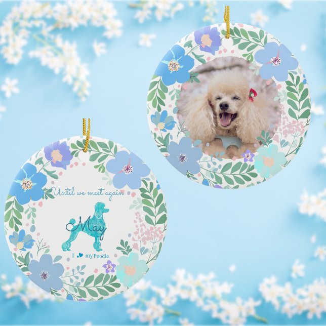Poodle Pastel Blue Wreath Custom Photo Memorial Keramik Ornament (Von Creator hochgeladen)