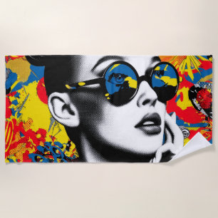 Pop-Art-Frau mit Sonnenbrille Strandtuch